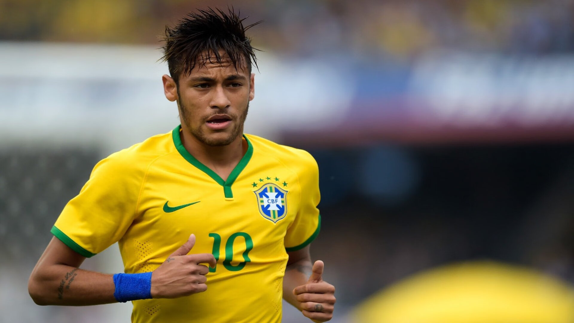 马克西姆·格鲁塞完美掌控比赛节奏，马克西姆和海格